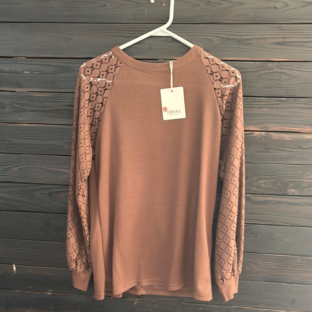 Meraki Women's Brown Lace Sleeve Top
